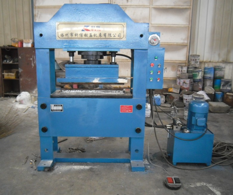 龍門液壓機(jī) 龍門液壓機(jī)